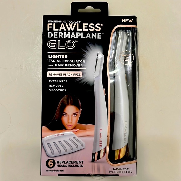 Flawless Dermplane Glo - Picture 1 of 1